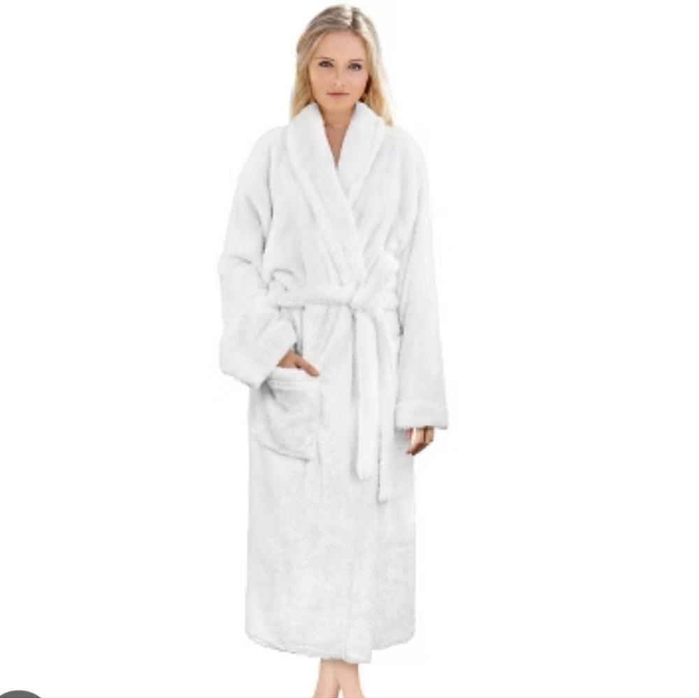 Stars Above Cozy White &Gray Undercover Women's Super Soft Fleece Shawl Collar S
